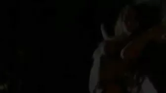 Черные кружева на моих стройных ножках