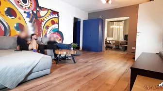 Мамка и друг мужа изменяют своим половинкам у них за спиной