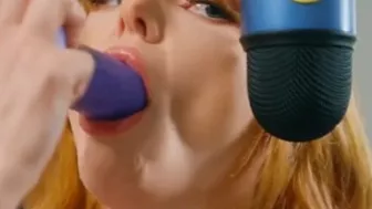 Радиоведущая в прямом эфире захотела секса