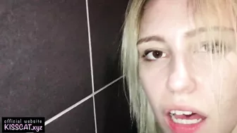 Секс в туалете кафе на первом свидании