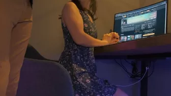 О нет, меня увидели за просмотром сайта для взрослых