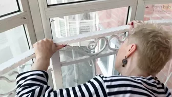 Русская мамочка трахается с молодым морячком