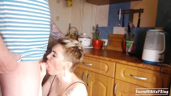 Мамка захотела секса, а значит пора заказать пиццу