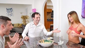 Я стал куколдом, поэтому теперь ты будешь трахать мою жену