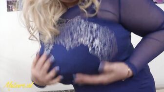 Друг сына захотел попробовать мои большие дойки