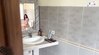 По просьбе подписчиков отсосала у пасынка