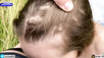 Мачеха пообещала пасынку показать свои дойки, если он отвезёт её искупаться