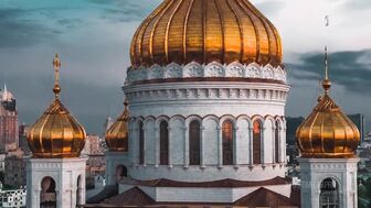 Помог иностранной мамке, и ее это возбудило