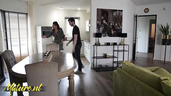 Если есть классное тело, почему бы не соблазнить друга сына