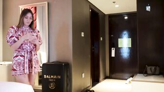 Алина Раи проснулась и резко захотела члена, хорошо, что пасынок спал рядом