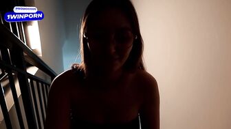 Я принес моей русской мачехе завтрак в постель, а она ничего не помнит!