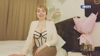 Член Мишани добрался спустя годы до своей бывшей училки