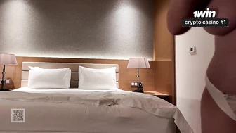 Я пришел после бара в номер, и осмелился трахнуть мою русскую мачеху Алину