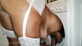 "Пасынок, хочу чай пью, хочу не пью", - мачеха без трусиков трется мохнаткой об стул