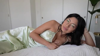 Соблазняю сводную сестру прямо на свадьбе