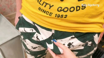 Мой кореш засадил моей мачехе, когда увидел как она переодевается