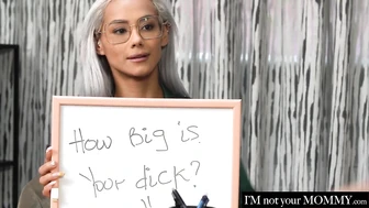 Училка отказалась мне помогать с заданием, но замутила мне минет